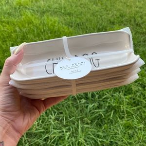 Rae Dunn “Chili Dog” Holders/Dish Set of 4!